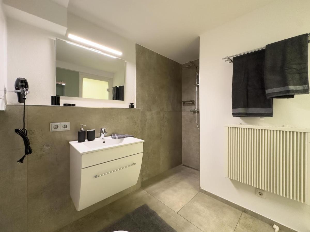 Modernes 1 In Schwabing Naehe Allianz Arena Und Englischer Garten Apartment München